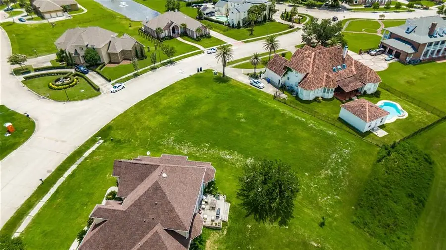 6021 Eastover Drive, New Orleans, LA 70128 - #3