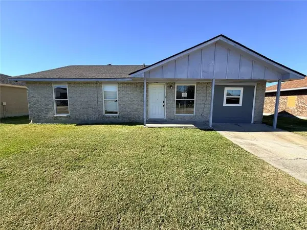 2080 Carver Drive, Marrero, LA 70072