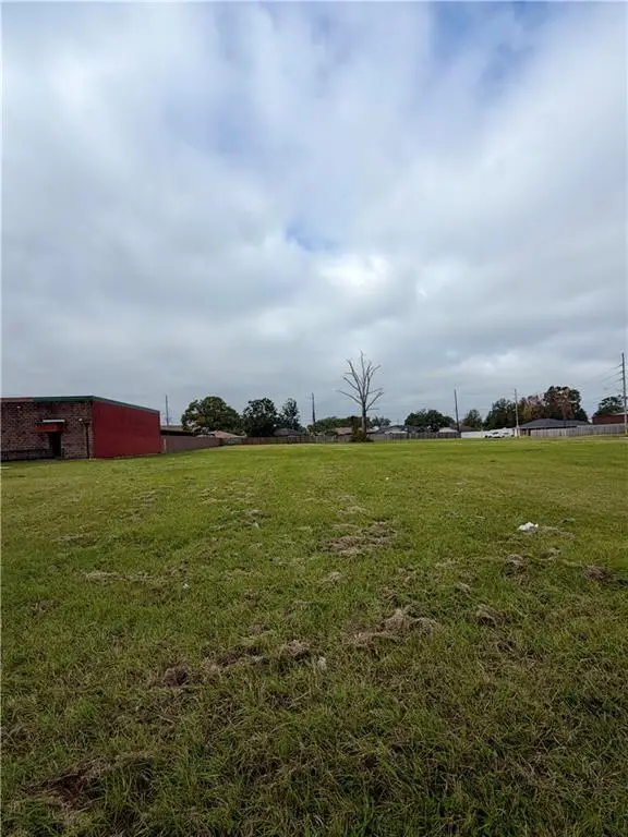 3108 Barataria Boulevard, Marrero, LA 70072 - #3