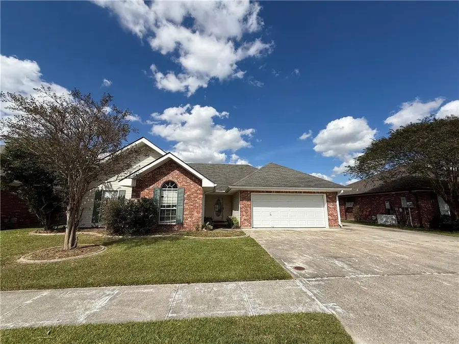 200 Tigerlily Drive, Houma, LA 70360 - Image #2