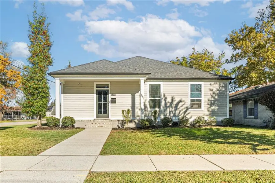 1701 Thomas Street, Gretna, LA 70053 - #2