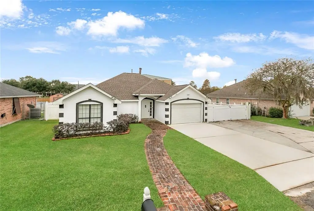 203 Wilson Street, Belle Chasse, LA 70037 - #1