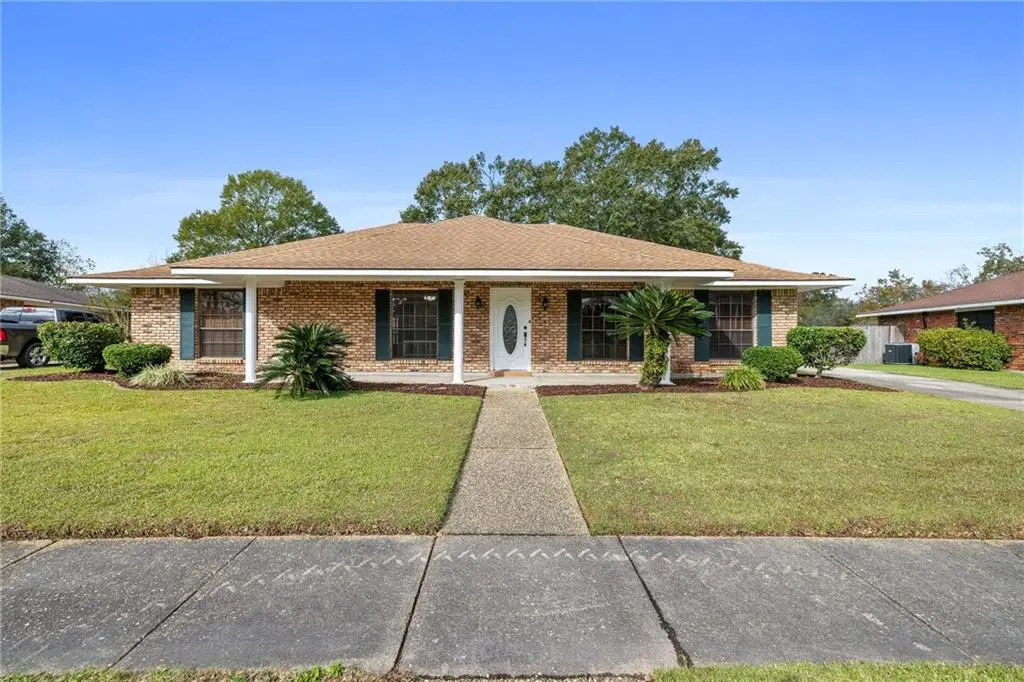 13645 Ridgeview Drive, Baton Rouge, LA 70801 - Image #1
