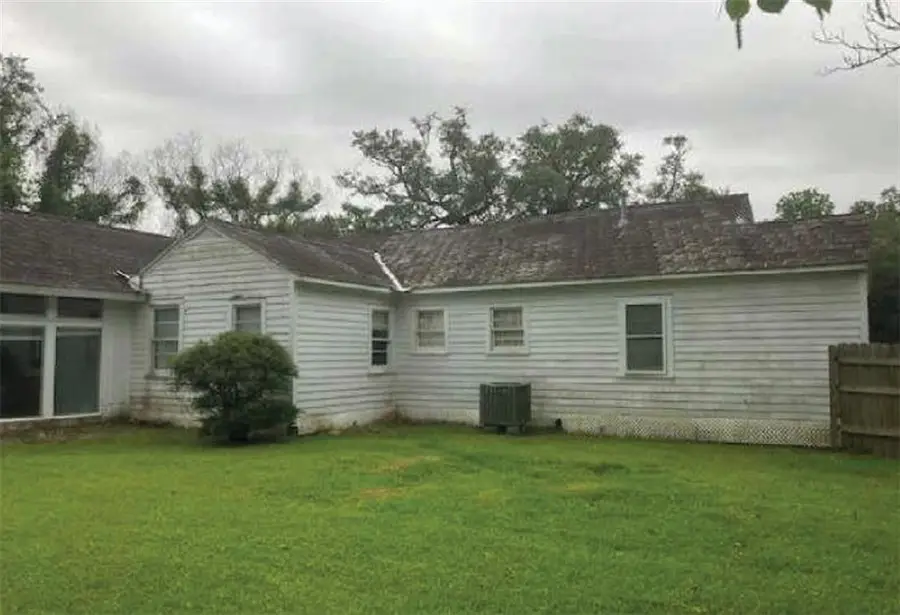 406 5th Street, Abbeville, LA 70510 - #2