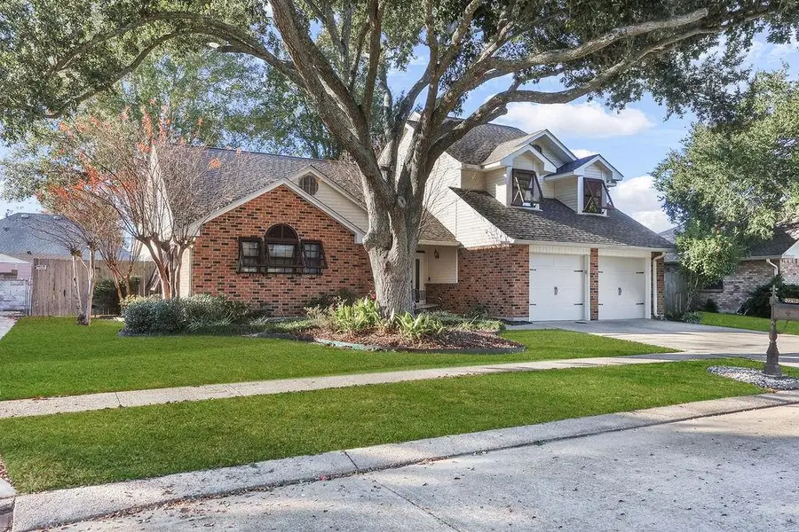 2219 Laurel Valley Drive, Laplace, LA 70068 - Image #2