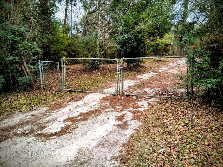 27052 Cloverland Road, Lacombe, LA 70445 - Image #2