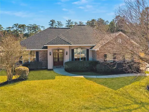 1137 Avenue Du Chateau, Covington, LA 70433