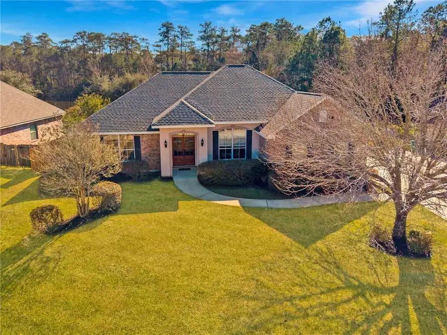 1137 Avenue Du Chateau, Covington, LA 70433 - Image #2