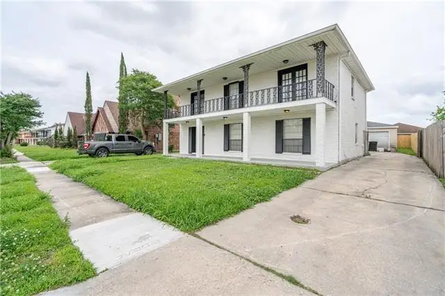10130 Brookfield Drive, New Orleans, LA 70127 - #3