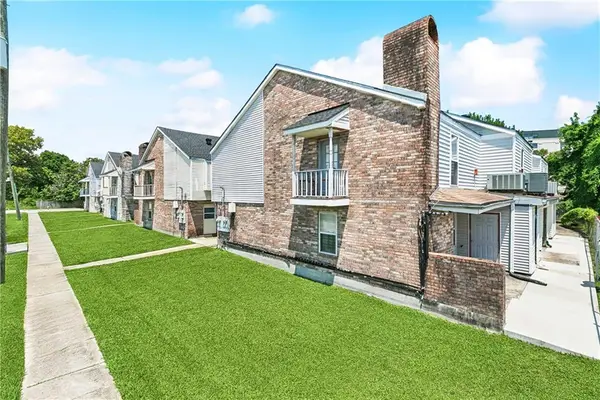 3300 Seine Street, New Orleans, LA 70114