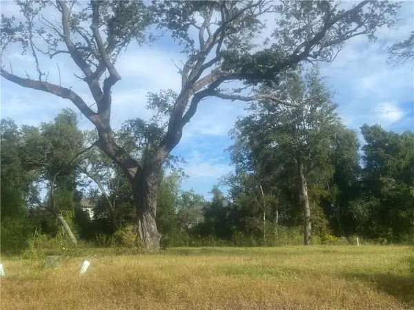 221 Cypress Crossing Drive, Belle Chasse, LA 70037