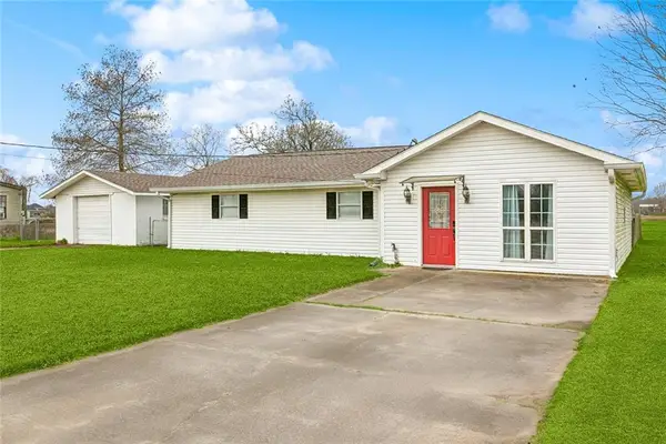 2771 Admirals Landing Street, Paulina, LA 70763