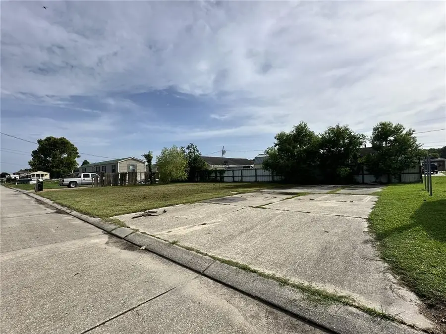 2300 Guillot Drive, Saint Bernard, LA 70085 - #3