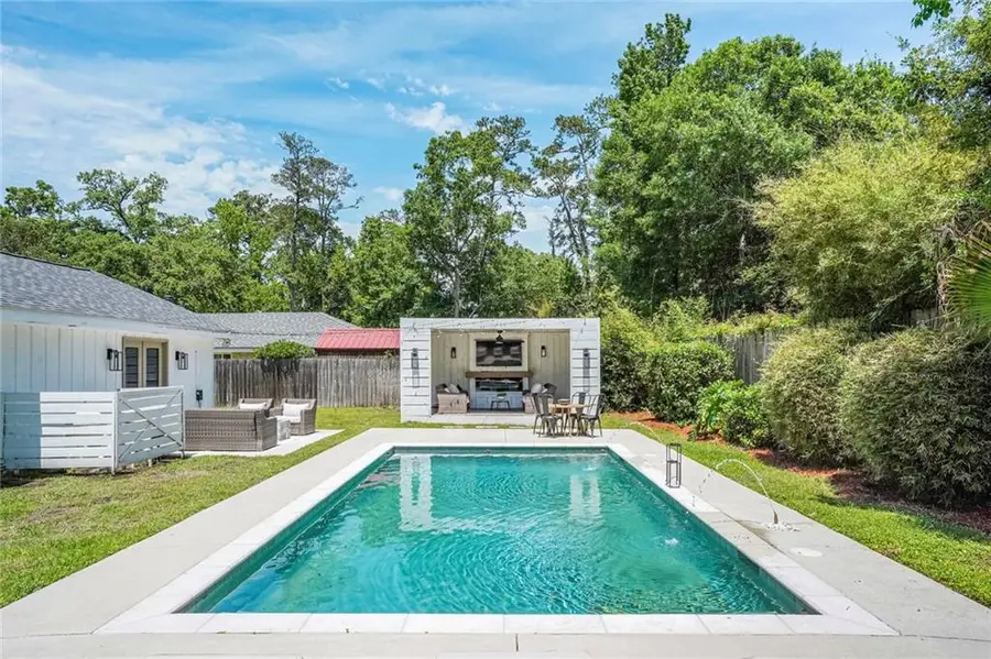 655 Barbara Place, Mandeville, LA 70448 - #3