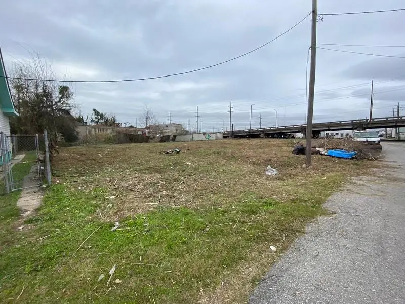 2559 Industry Street, New Orleans, LA 70122 - #1