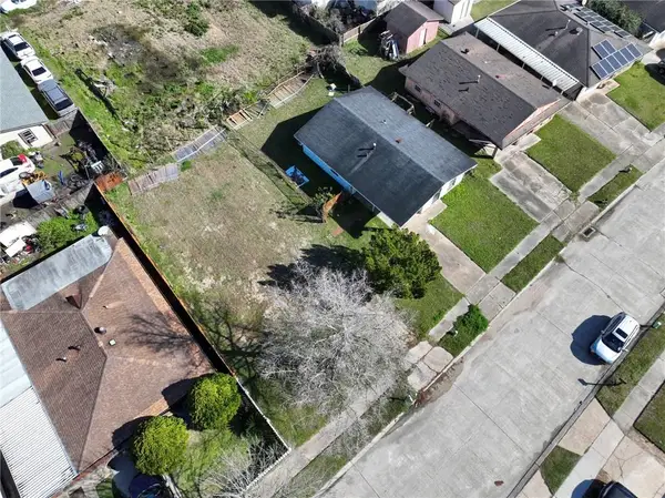 7573 Avon Park Boulevard, New Orleans, LA 70128