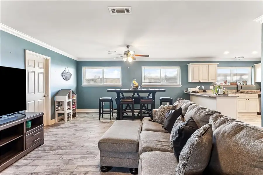 7301 Newcastle Street, New Orleans, LA 70126 - #3