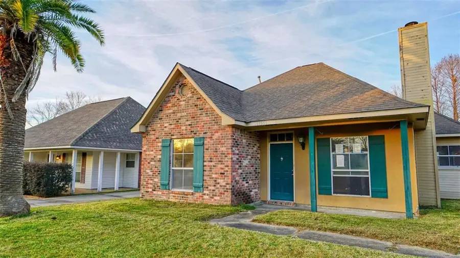 17351 Lake Iris Avenue, Baton Rouge, LA 70817 - Image #2