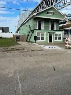 1725 Nunez Street, New Orleans, LA 70114