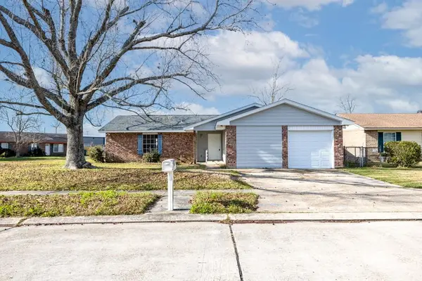 1501 Natchez Lane, Laplace, LA 70068