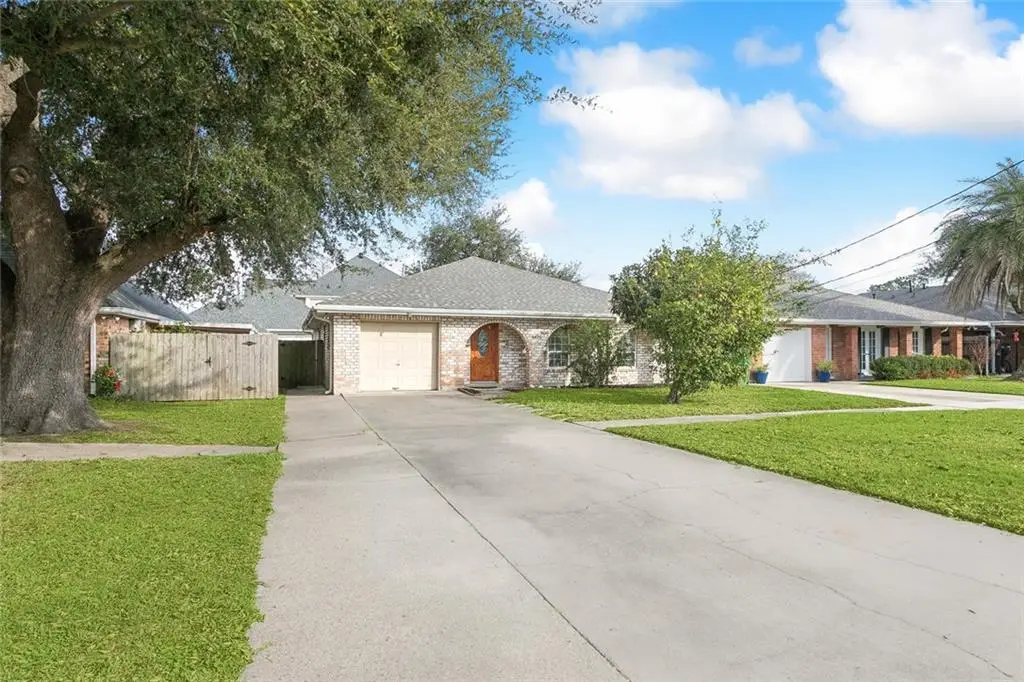 4429 Lake Vista Drive, Metairie, LA 70006 - Image #1