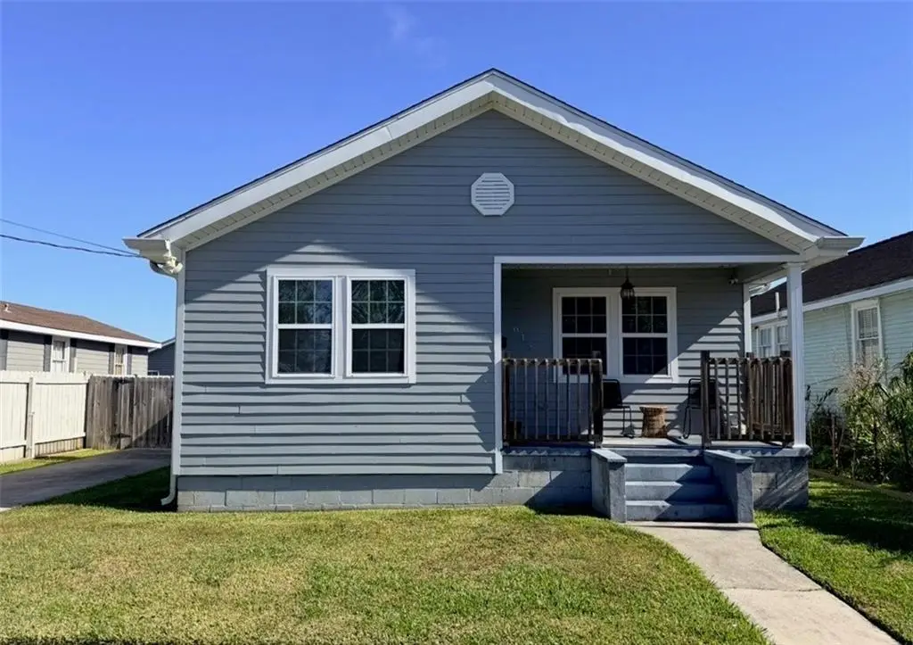 615 Brown Avenue, Harvey, LA 70058 - Image #1