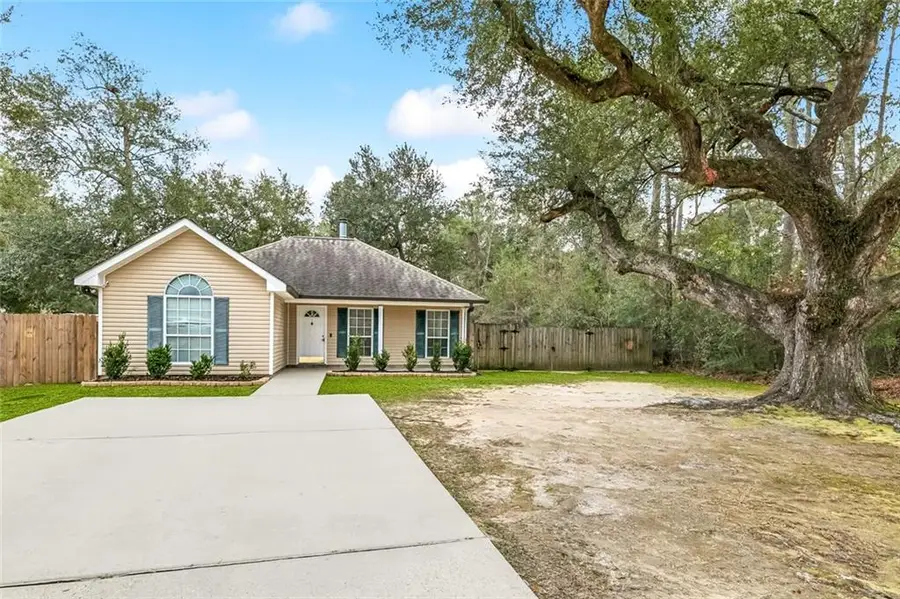 27414 Zelda Drive, Lacombe, LA 70445 - Image #2