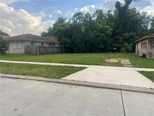 4434 Eastview Drive, New Orleans, LA 70126