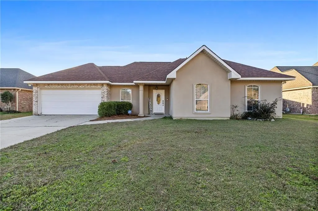 40182 Olde Mill Lane, Ponchatoula, LA 70454 - Image #1