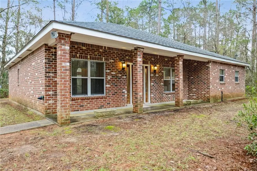 102 Woodland Drive, Covington, LA 70433 - Image #3