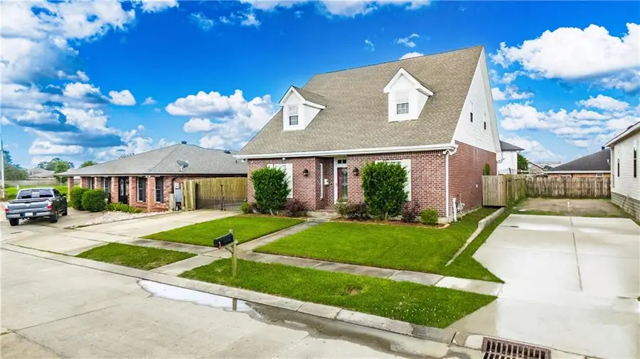 8336 Sabre Drive, Chalmette, LA 70043 - #2