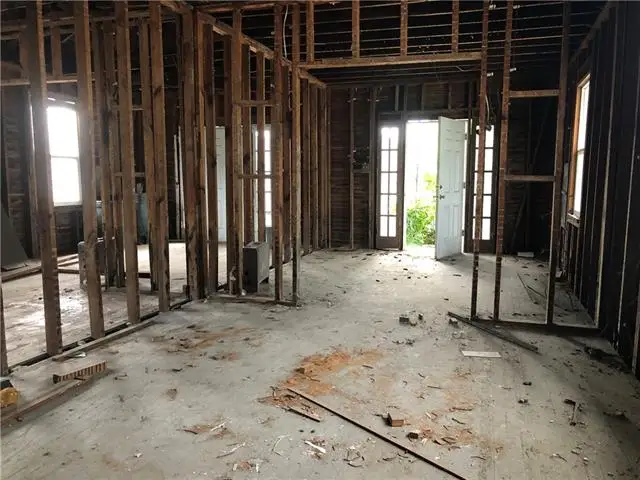 8723-25 Marks Street, New Orleans, LA 70118 - #2