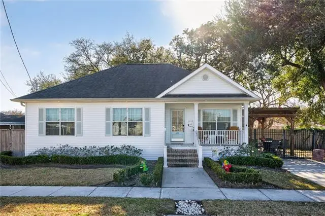 22 Creagan Avenue, Gretna, LA 70053 - #2