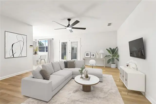 396 Fairway Drive, Laplace, LA 70068 - Image #2