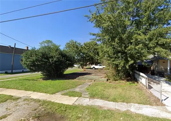 500 Angela Avenue, Arabi, LA 70032