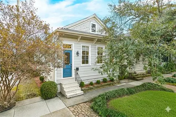 537 Napoleon Avenue, New Orleans, LA 70115