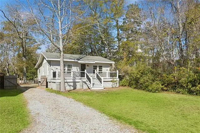 322 Depre Street, Mandeville, LA 70448 - #2