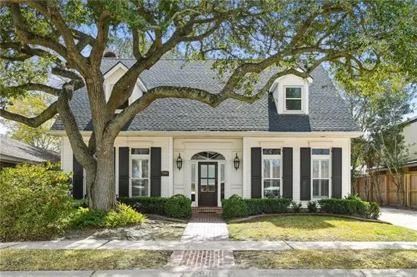 7500 Windsor Drive, Harahan, LA 70123