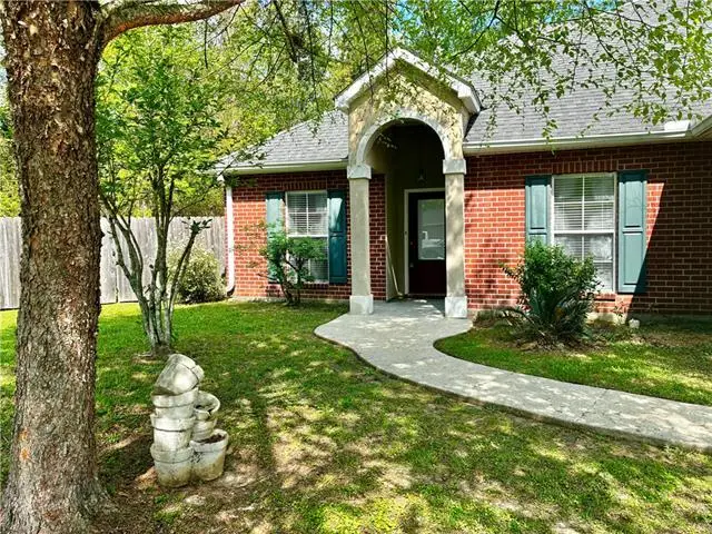 40128 Emerald Drive #B, Ponchatoula, LA 70454 - #1