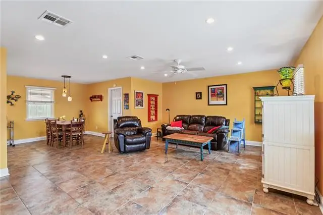 2929 Penwood Drive, Gretna, LA 70056 - #2