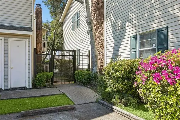 728 Village Road #G, Kenner, LA 70065