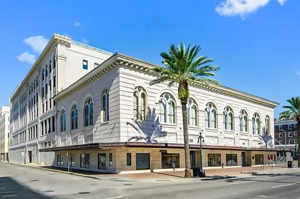 1201 Canal Street #327, New Orleans, LA 70112