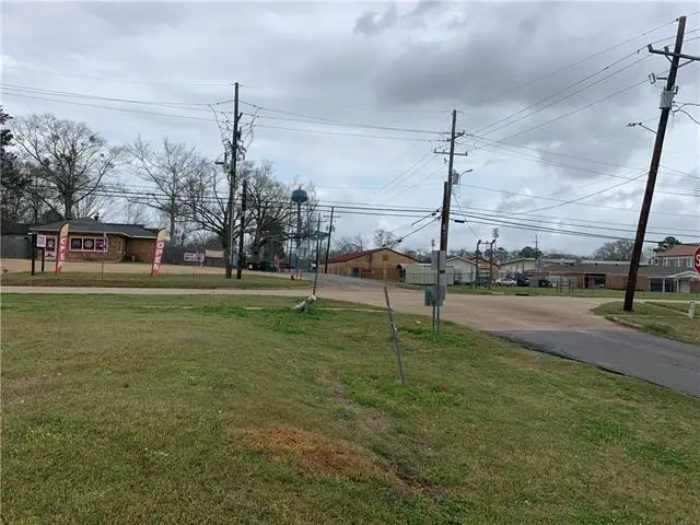702 Avenue G Avenue, Kentwood, LA 70444 - #3