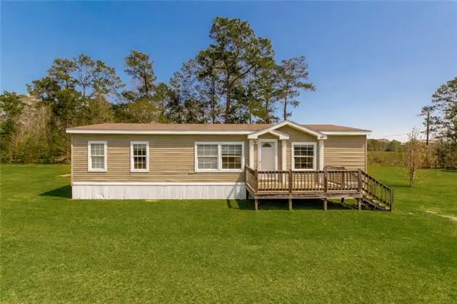 58563 Spring Valley Road, Bogalusa, LA 70427 - #1