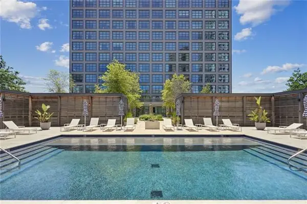 1001 Julia Street #9G, New Orleans, LA 70113