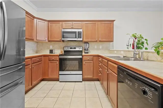 43212 Creek Circle #405, Hammond, LA 70403 - #3