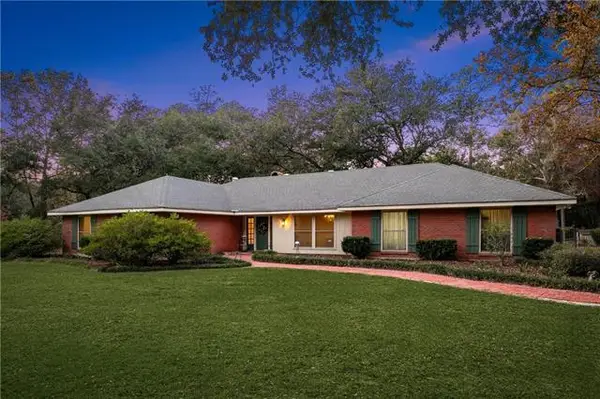 61213 Brittany Drive, Lacombe, LA 70445