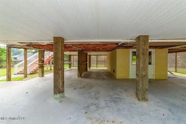 408 Waveland Avenue, Waveland, MS 39576 - #2