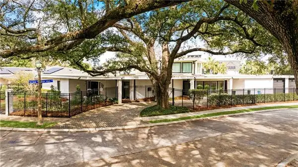 17 Park Island Drive, New Orleans, LA 70122