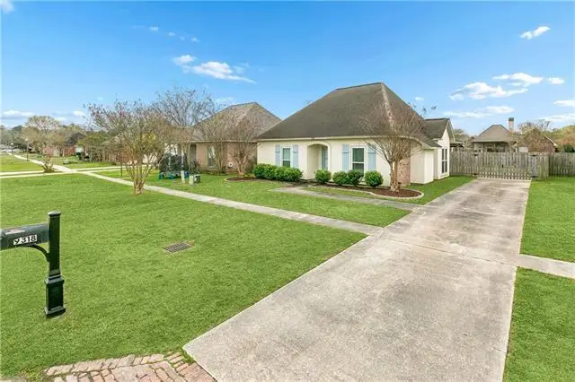 9318 Rue De Benoit, Denham Springs, LA 70706 - #2